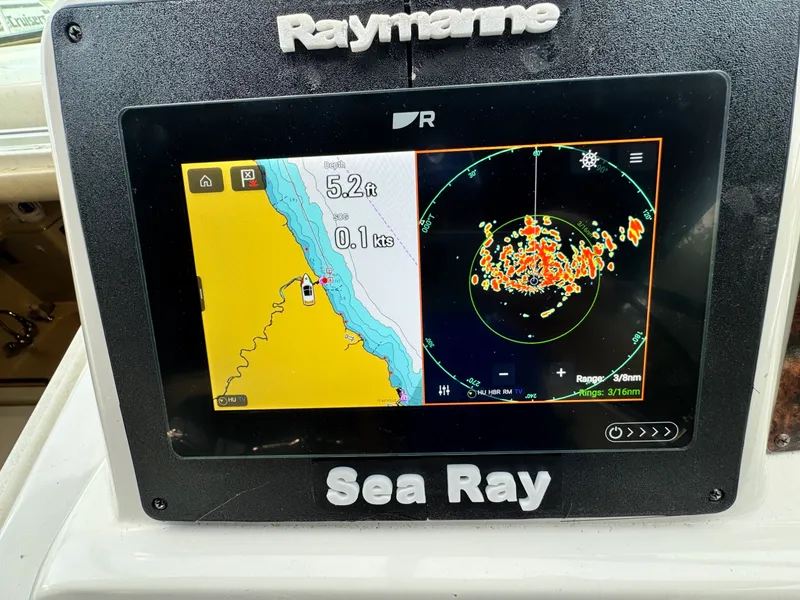 Slide: The Image of 1998 Sea Ray 400 Express - 7839669