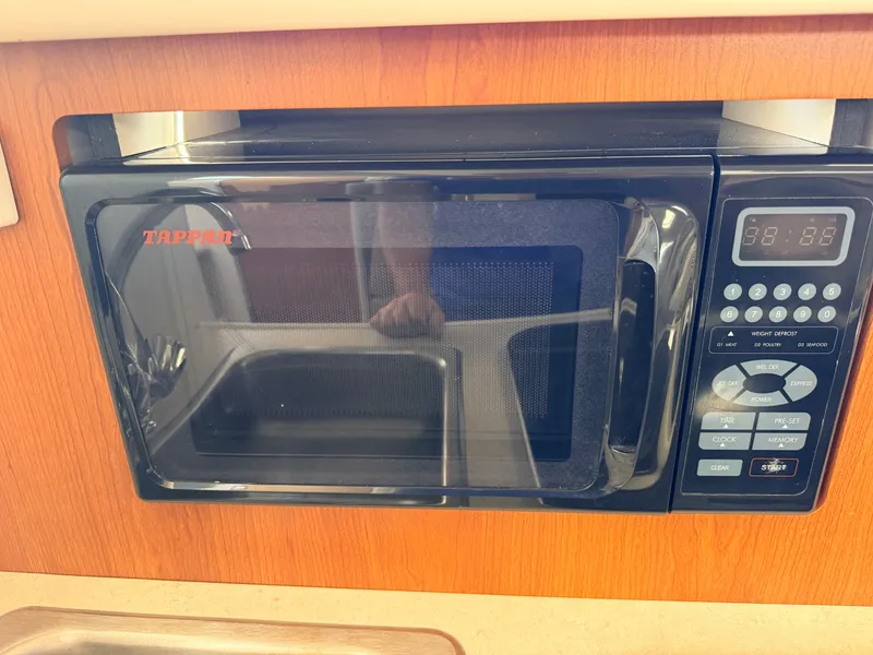 Slide: The Image of 2004 Bayliner 285 Ciera - 7839841