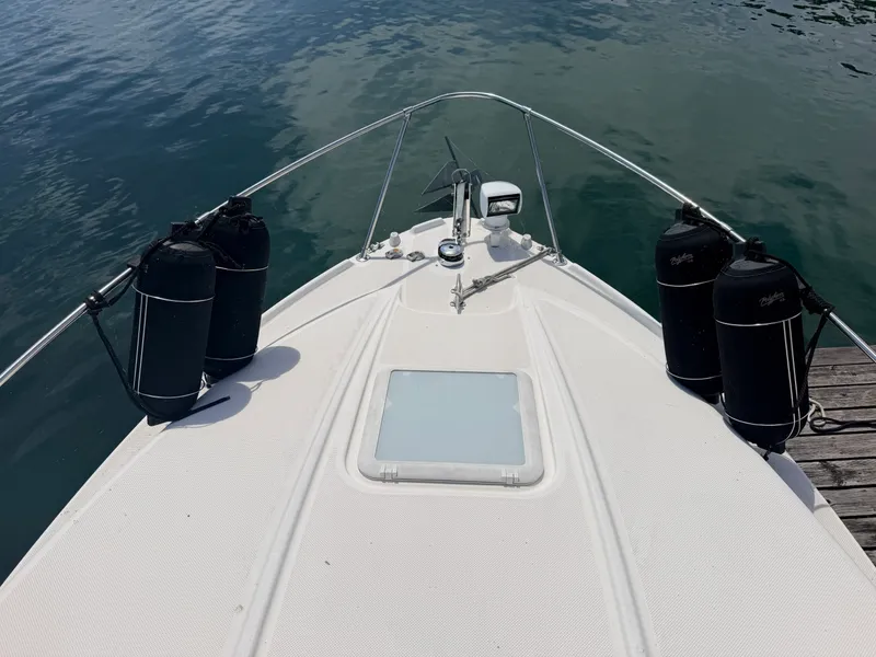 Slide: The Image of 2004 Bayliner 285 Ciera - 7839833