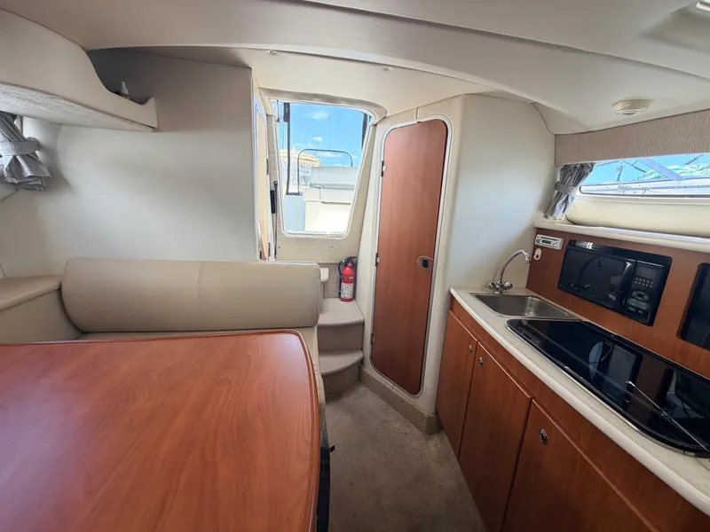 Slide: The Image of 2004 Bayliner 285 Ciera - 7839837