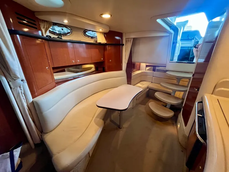 Slide: The Image of 2003 Sea Ray 320 Sundancer - 7839921