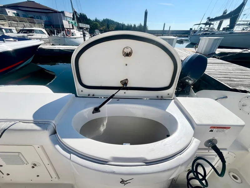 Slide: The Image of 2007 Seaswirl Striper 2301 - 7839958