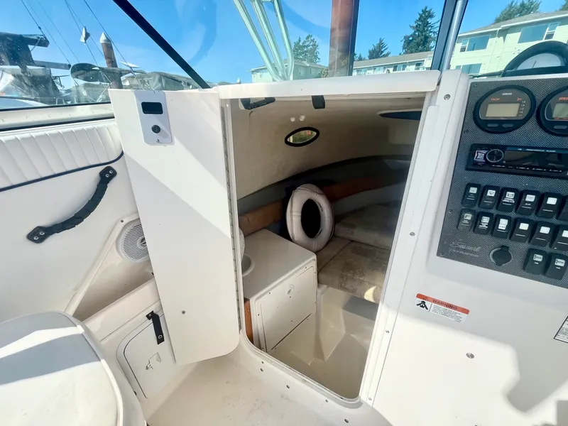 Slide: The Image of 2007 Seaswirl Striper 2301 - 7839953