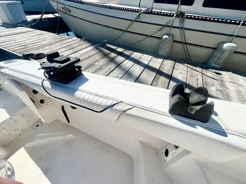 Slide: The Image of 2007 Seaswirl Striper 2301 - 7839959