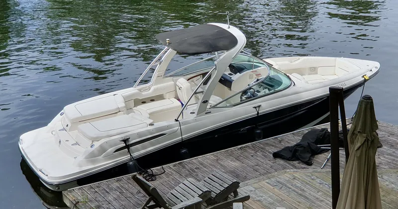 Slide: The Image of 2010 Sea Ray SLX 250 - 7840024