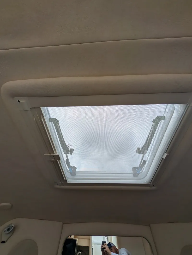 Slide: The Image of 2002 Sea Ray 260 Sundancer - 7840113