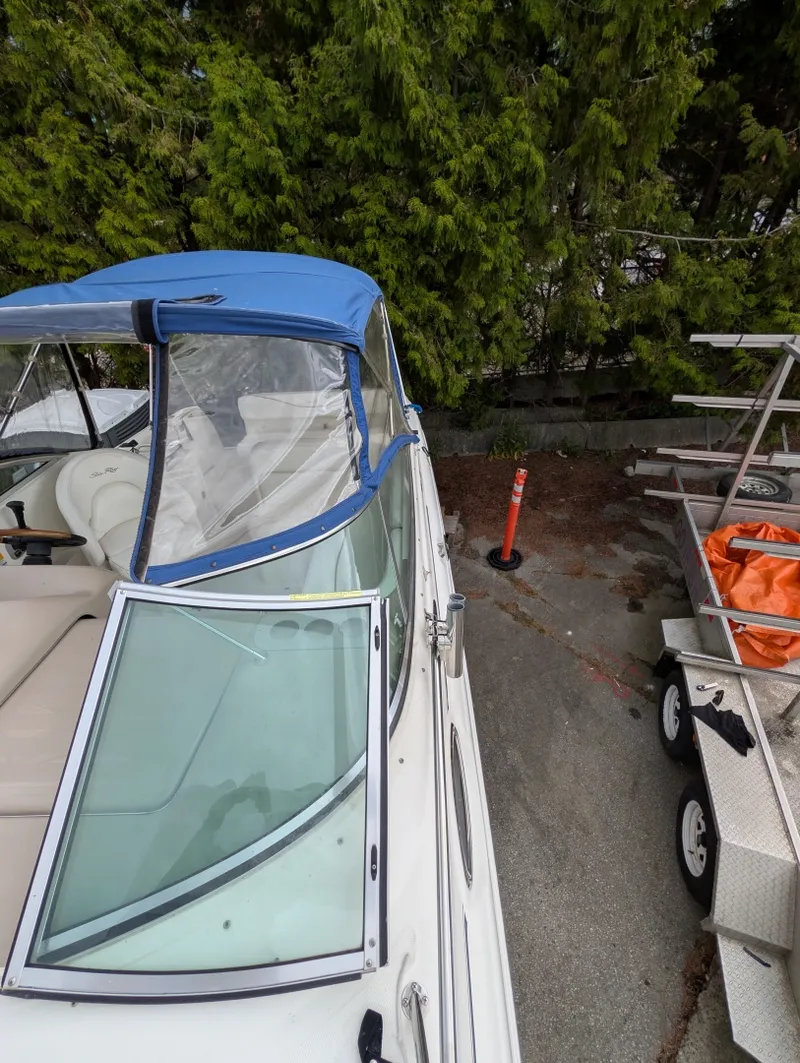 Slide: The Image of 2002 Sea Ray 260 Sundancer - 7840127