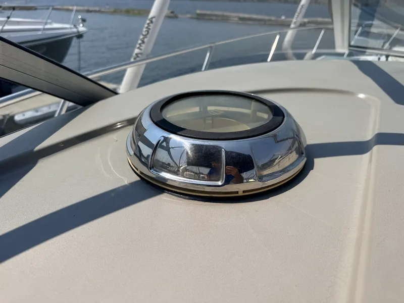 Slide: The Image of 2000 Bayliner 3055 Ciera - 7840186