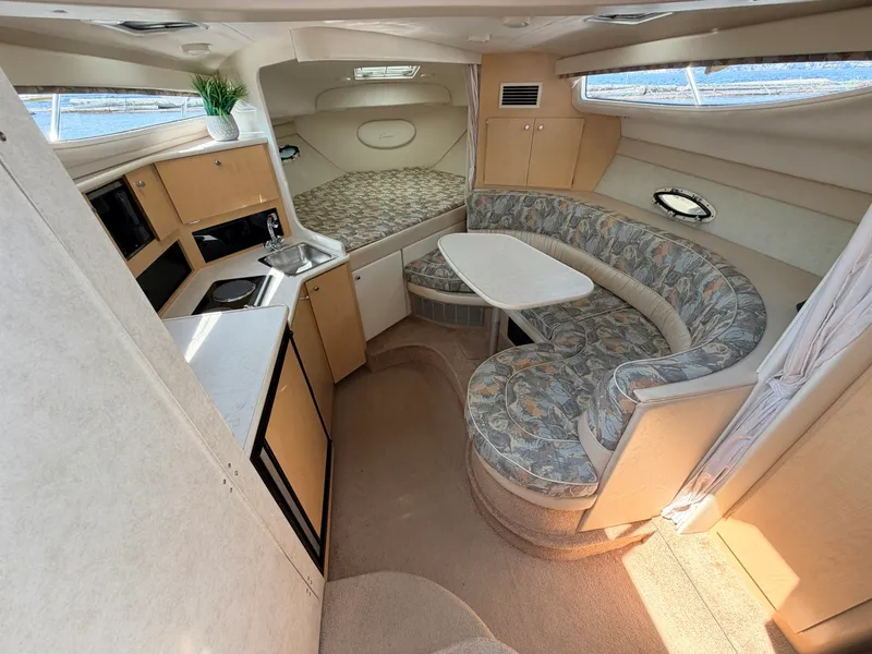Slide: The Image of 2000 Bayliner 3055 Ciera - 7840160