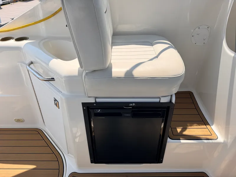 Slide: The Image of 2000 Bayliner 3055 Ciera - 7840142