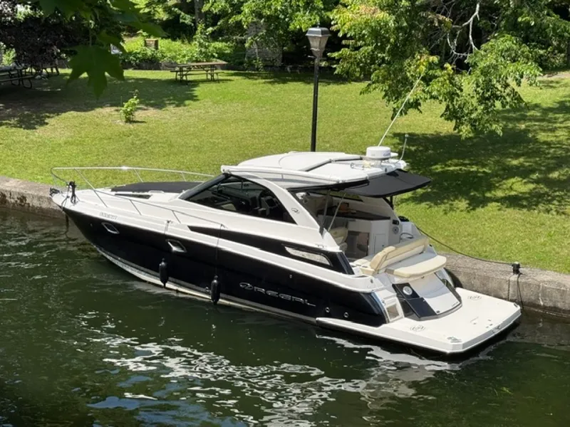 The Image of 2012 Regal 35 SC Sport Coupe - 7840190