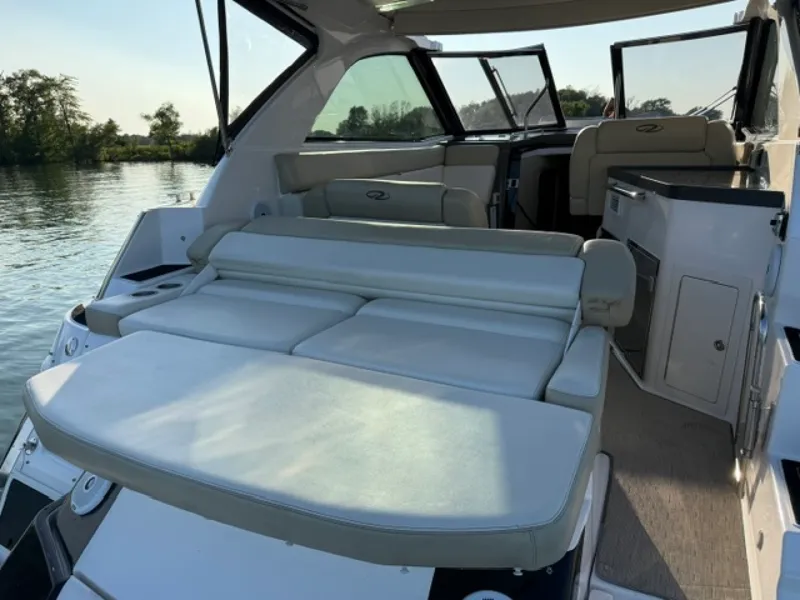 Slide: The Image of 2012 Regal 35 SC Sport Coupe - 7840210
