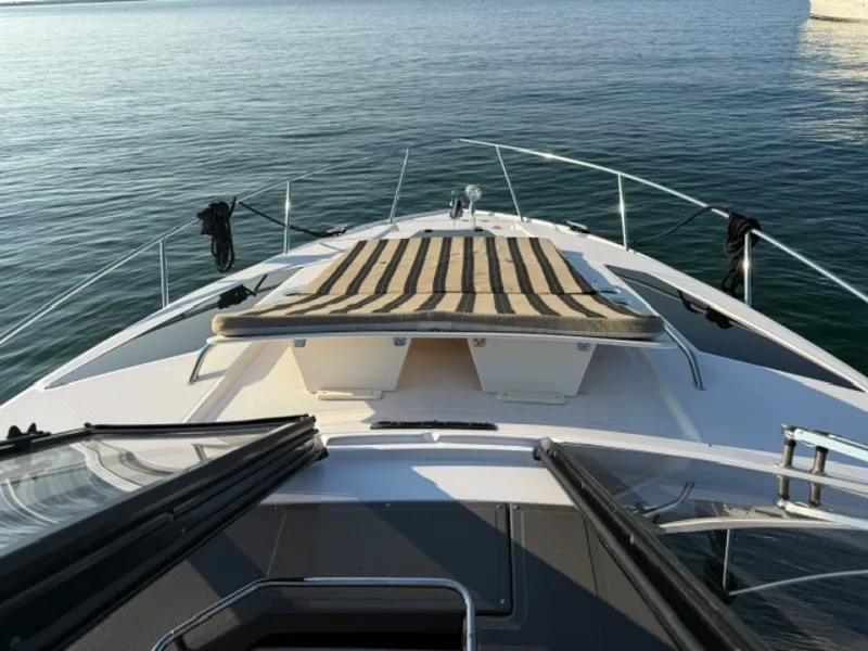 Slide: The Image of 2012 Regal 35 SC Sport Coupe - 7840195