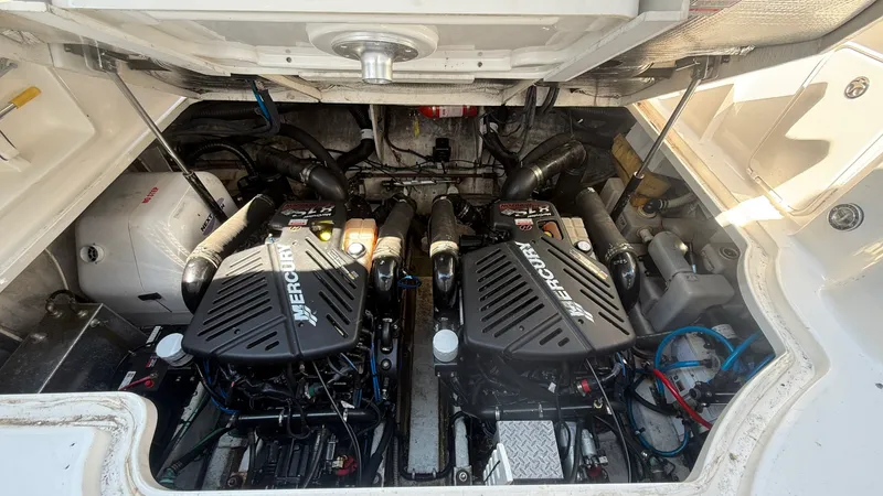 Slide: The Image of 2005 Sea Ray 340 Sundancer - 7840359