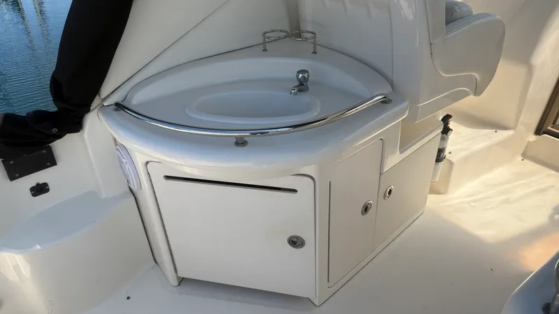 Slide: The Image of 2005 Sea Ray 340 Sundancer - 7840331