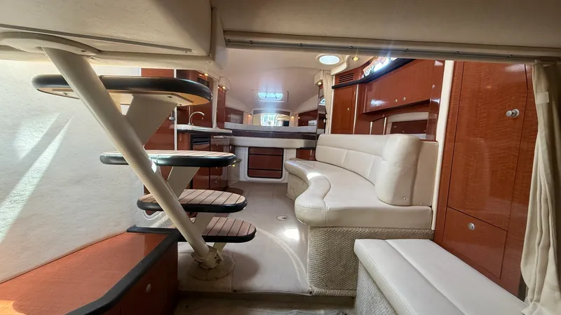 Slide: The Image of 2005 Sea Ray 340 Sundancer - 7840348