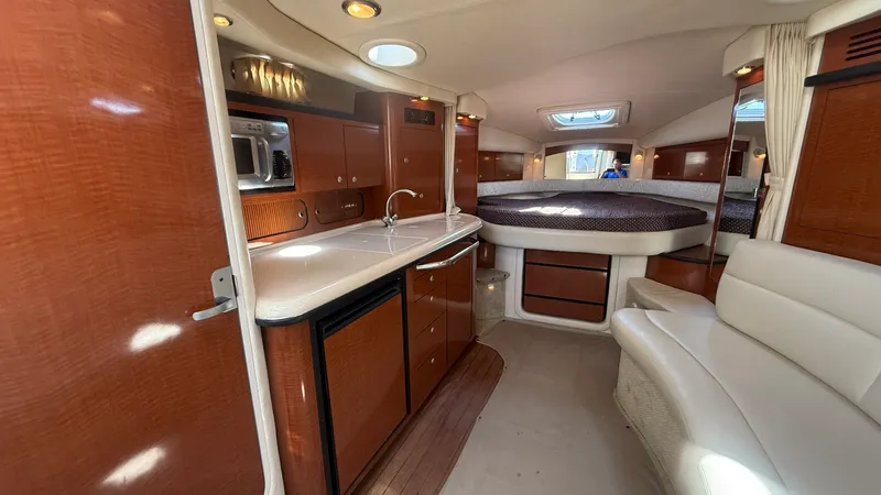 Slide: The Image of 2005 Sea Ray 340 Sundancer - 7840337