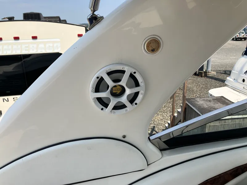 Slide: The Image of 2006 Sea Ray 290 Sun Sport - 7840375