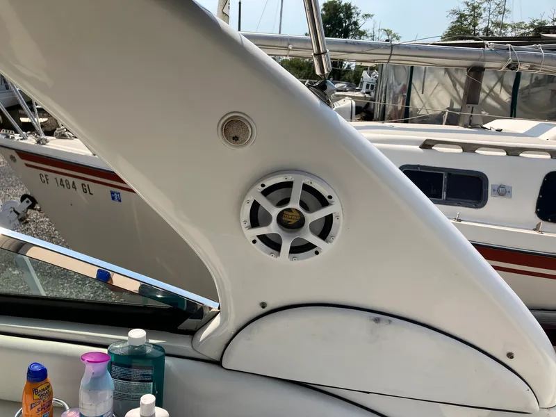 Slide: The Image of 2006 Sea Ray 290 Sun Sport - 7840374