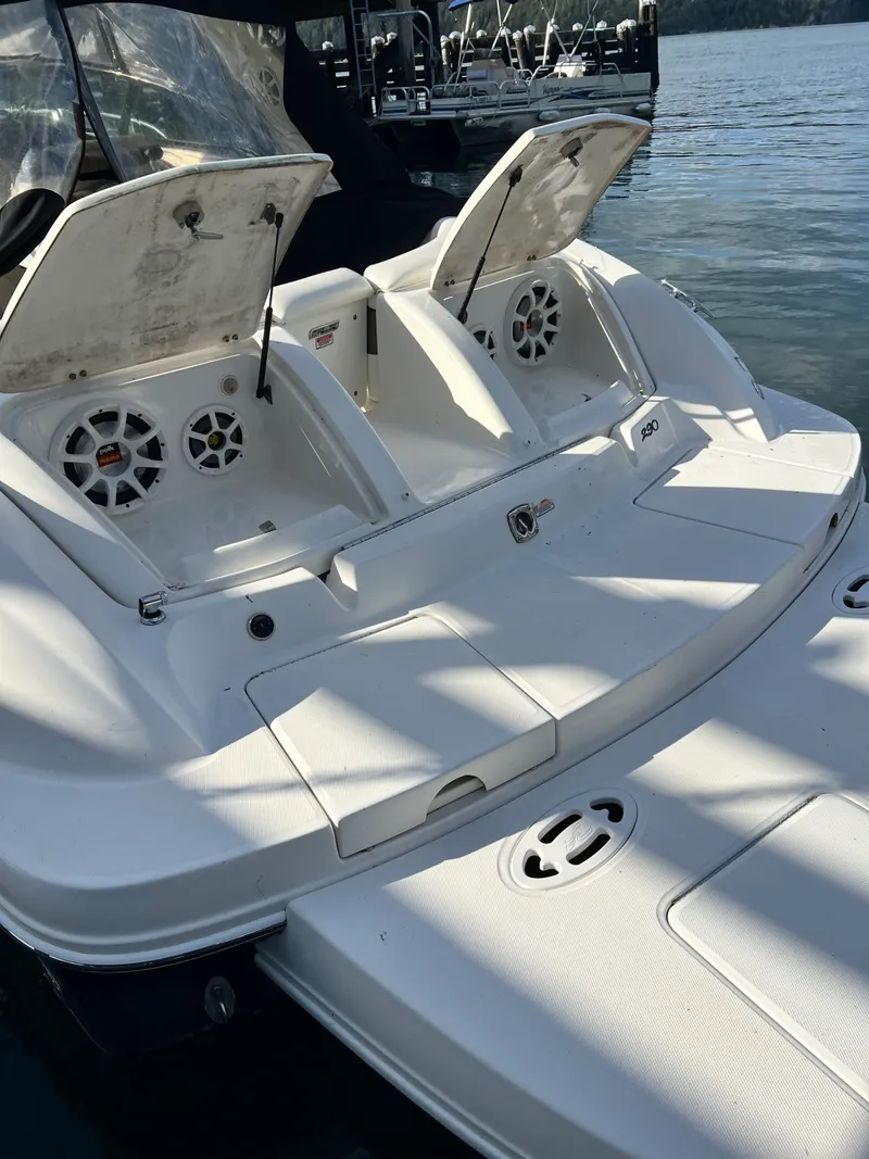 Slide: The Image of 2006 Sea Ray 290 Sun Sport - 7840390