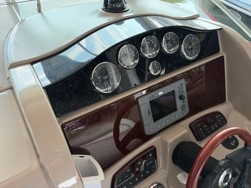 Slide: The Image of 2007 Sea Ray 290 Sundancer - 7840542