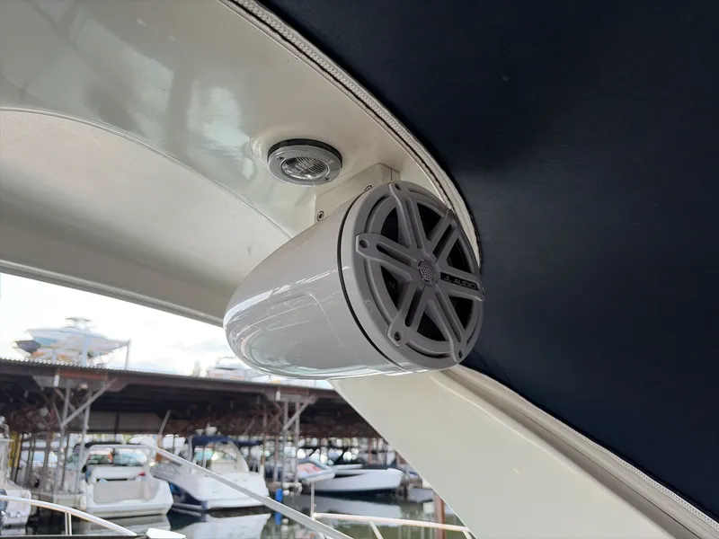 Slide: The Image of 2007 Sea Ray 290 Sundancer - 7840557