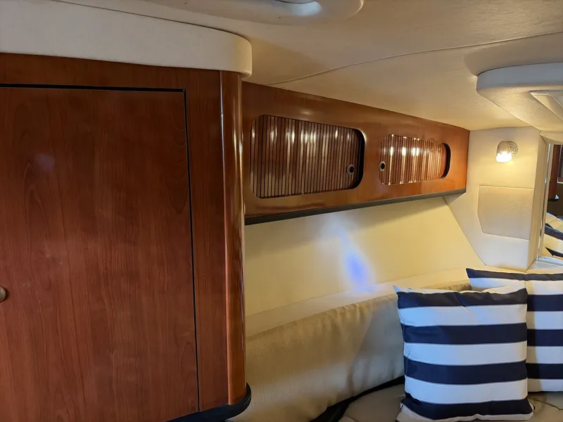 Slide: The Image of 2007 Sea Ray 290 Sundancer - 7840564