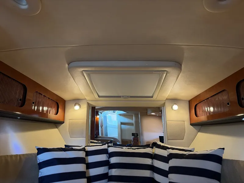 Slide: The Image of 2007 Sea Ray 290 Sundancer - 7840562