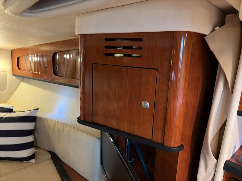 Slide: The Image of 2007 Sea Ray 290 Sundancer - 7840548