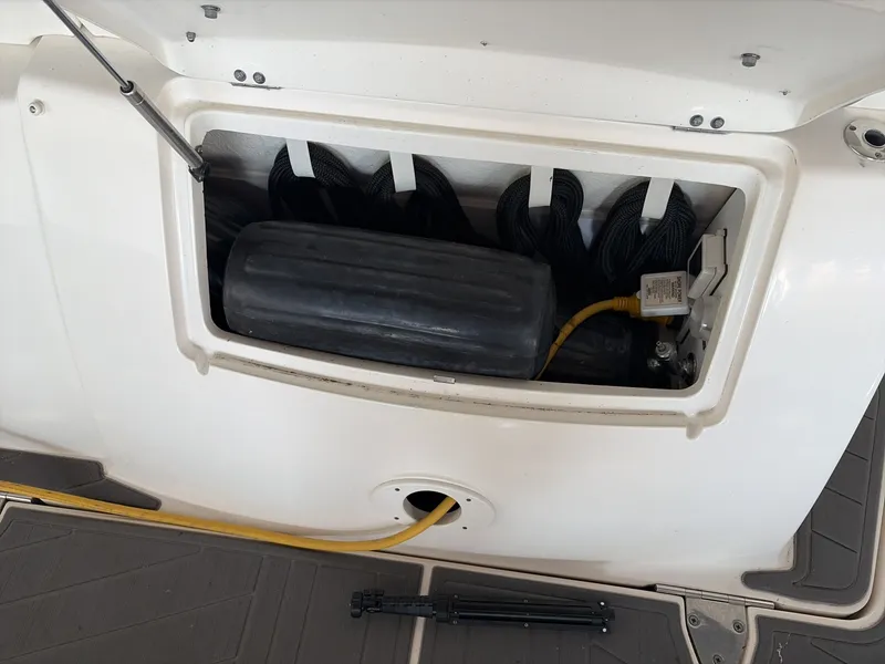 Slide: The Image of 2007 Sea Ray 290 Sundancer - 7840538