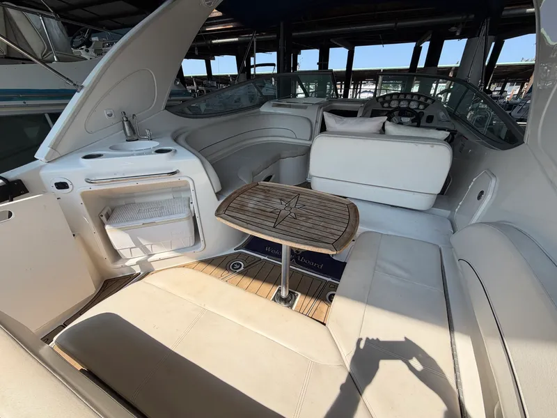 Slide: The Image of 2012 Bayliner 315 SB - 7840572