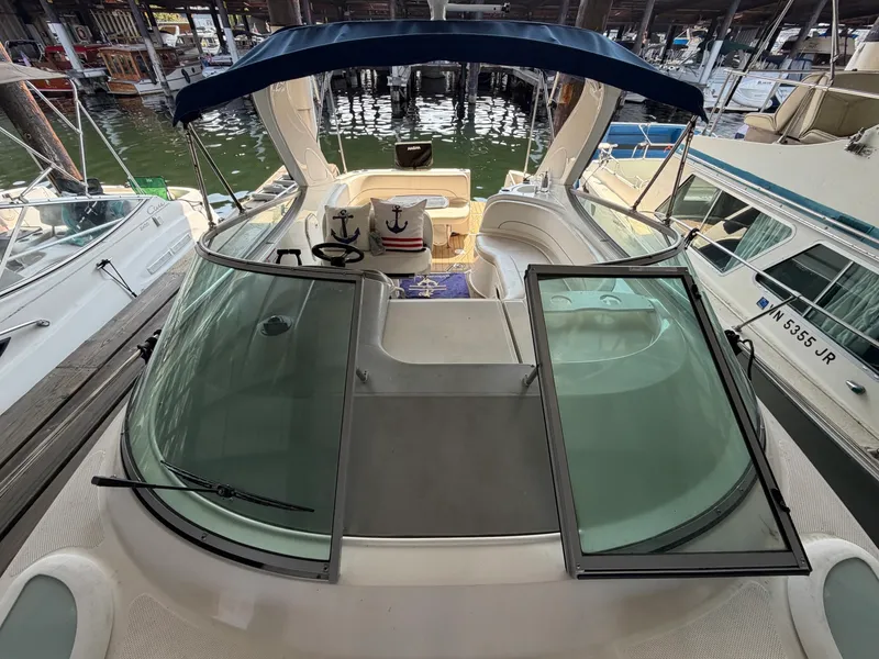 Slide: The Image of 2012 Bayliner 315 SB - 7840570