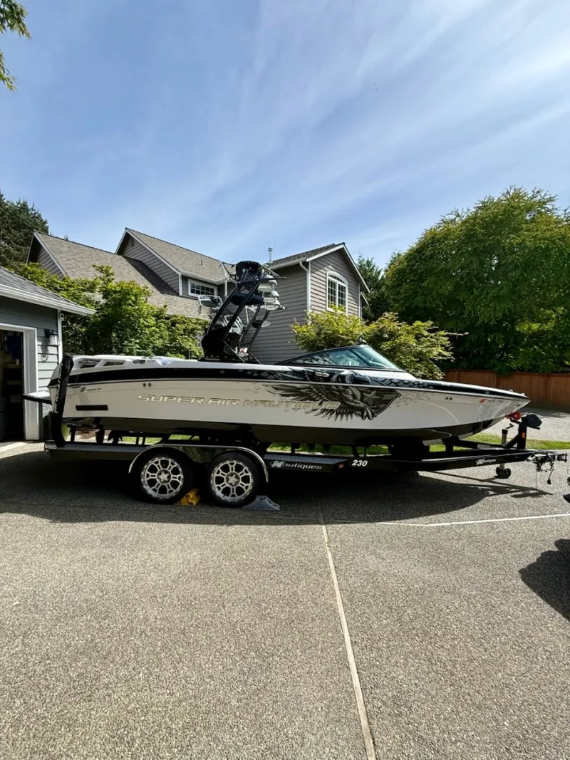 Slide: The Image of 2011 Nautique Super Air Nautique 230 - 8067086