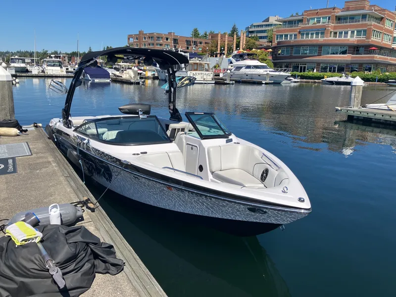 The Image of 2011 Nautique Super Air Nautique 230 - 7840597