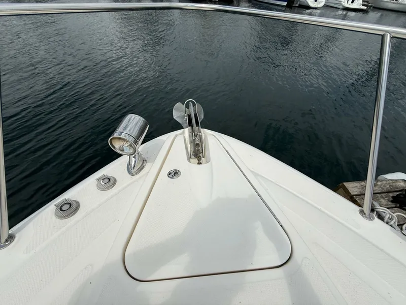 Slide: The Image of 2015 Sea Ray 330 Sundancer - 7840625