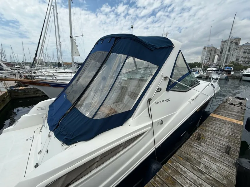 Slide: The Image of 2015 Sea Ray 330 Sundancer - 7840621