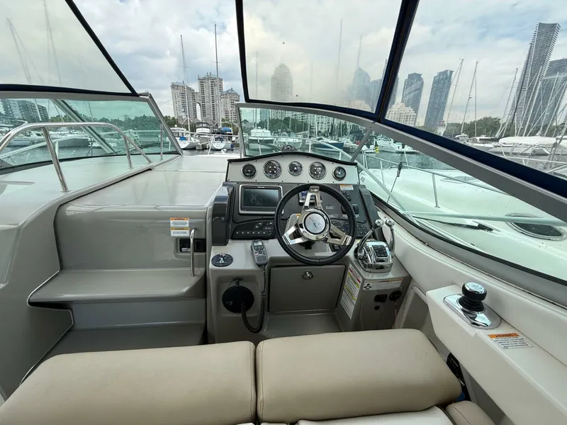 Slide: The Image of 2015 Sea Ray 330 Sundancer - 7840637