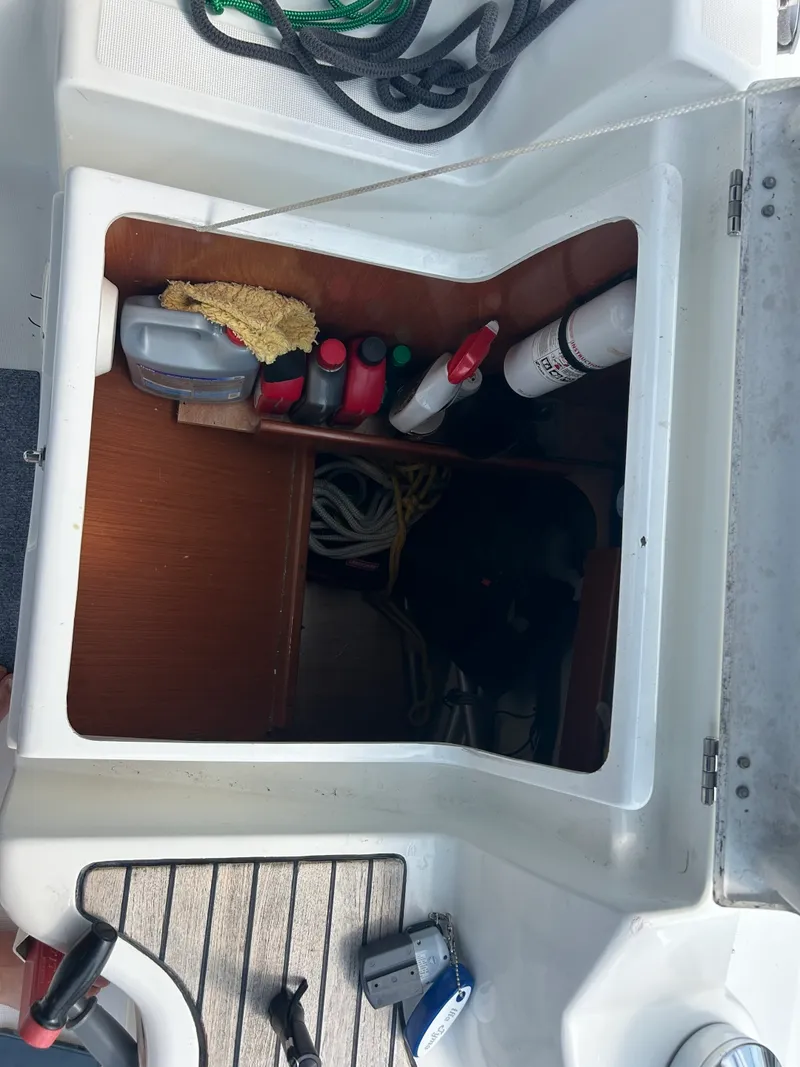 Slide: The Image of 2008 Beneteau Oceanis 310 - 7840799