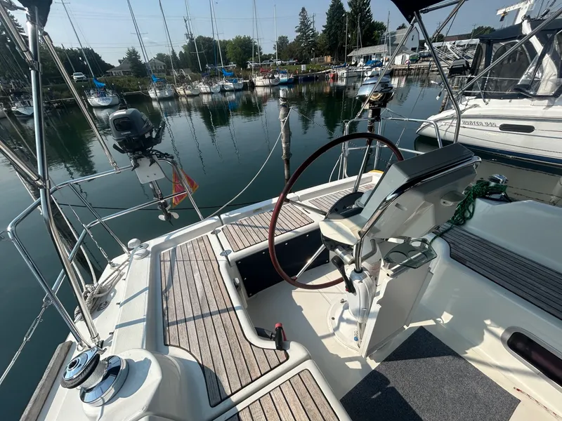 Slide: The Image of 2008 Beneteau Oceanis 310 - 7840758