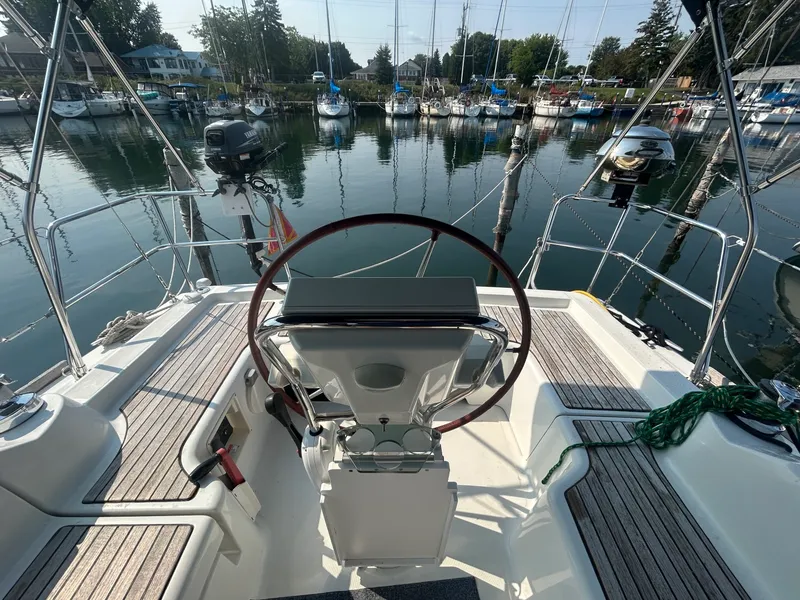 Slide: The Image of 2008 Beneteau Oceanis 310 - 7840754