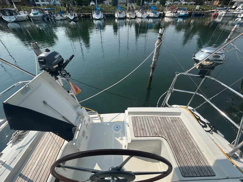 Slide: The Image of 2008 Beneteau Oceanis 310 - 7840798