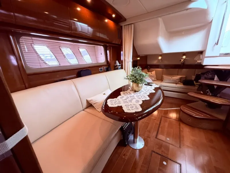 Slide: The Image of 2008 Sea Ray 38 Sundancer - 7840851