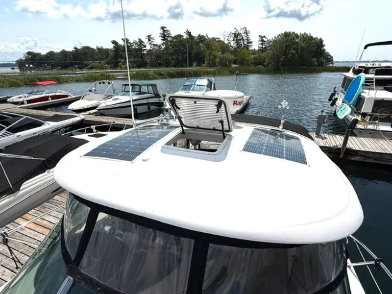 Slide: The Image of 2008 Sea Ray 38 Sundancer - 7840827