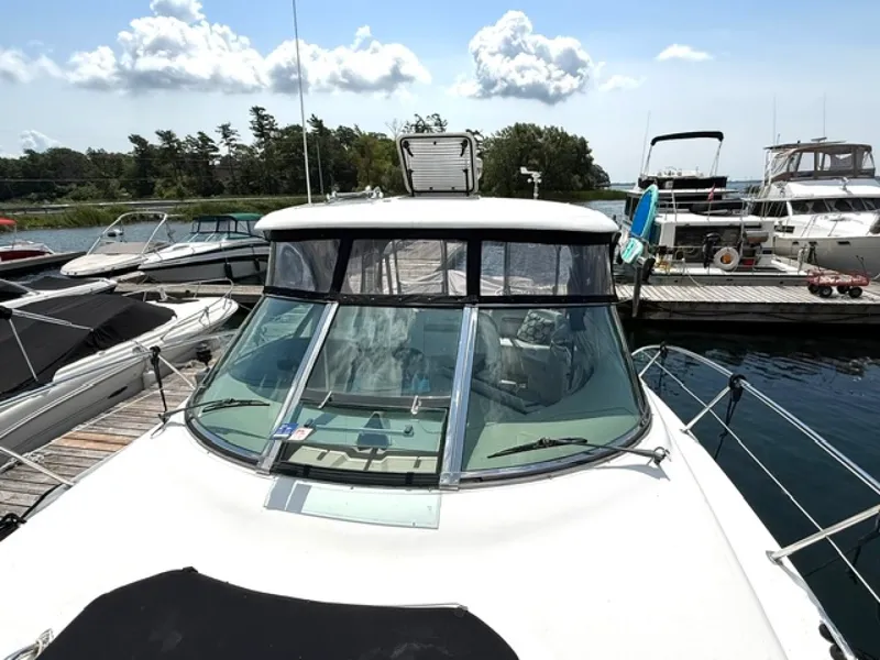Slide: The Image of 2008 Sea Ray 38 Sundancer - 7840826