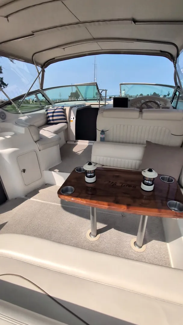 Slide: The Image of 1990 Cruisers Yachts 3375 - 7840971