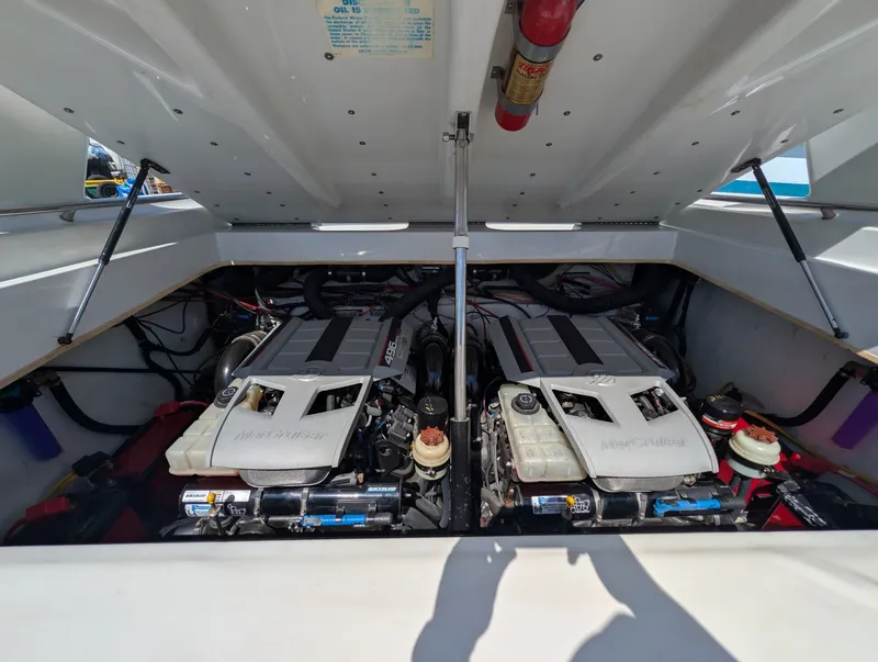 Slide: The Image of 1988 Chris Craft 375 Stinger - 7841059