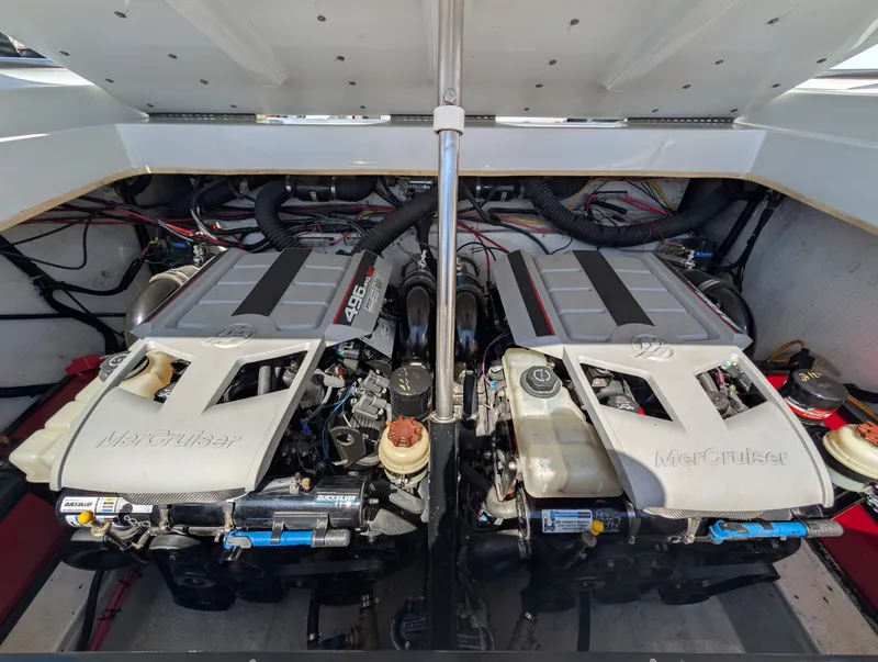 Slide: The Image of 1988 Chris Craft 375 Stinger - 7841060