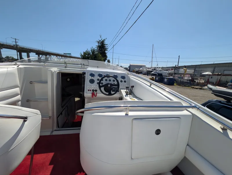 Slide: The Image of 1988 Chris Craft 375 Stinger - 7841038
