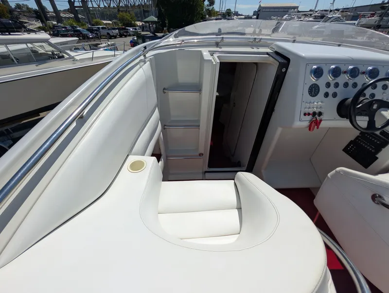 Slide: The Image of 1988 Chris Craft 375 Stinger - 7841045