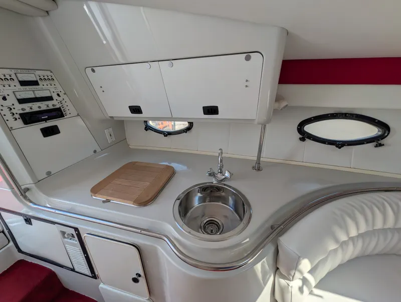 Slide: The Image of 1988 Chris Craft 375 Stinger - 7841055